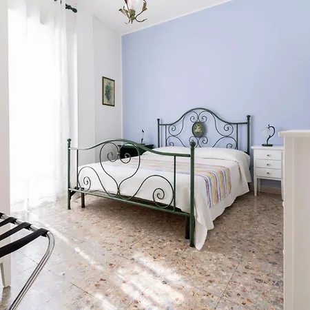 Casa Sofocle Comodo Bivani In Borgata A Due Passi Da Ortigia Senza I Disagi I Ortigia * Syrakuzy